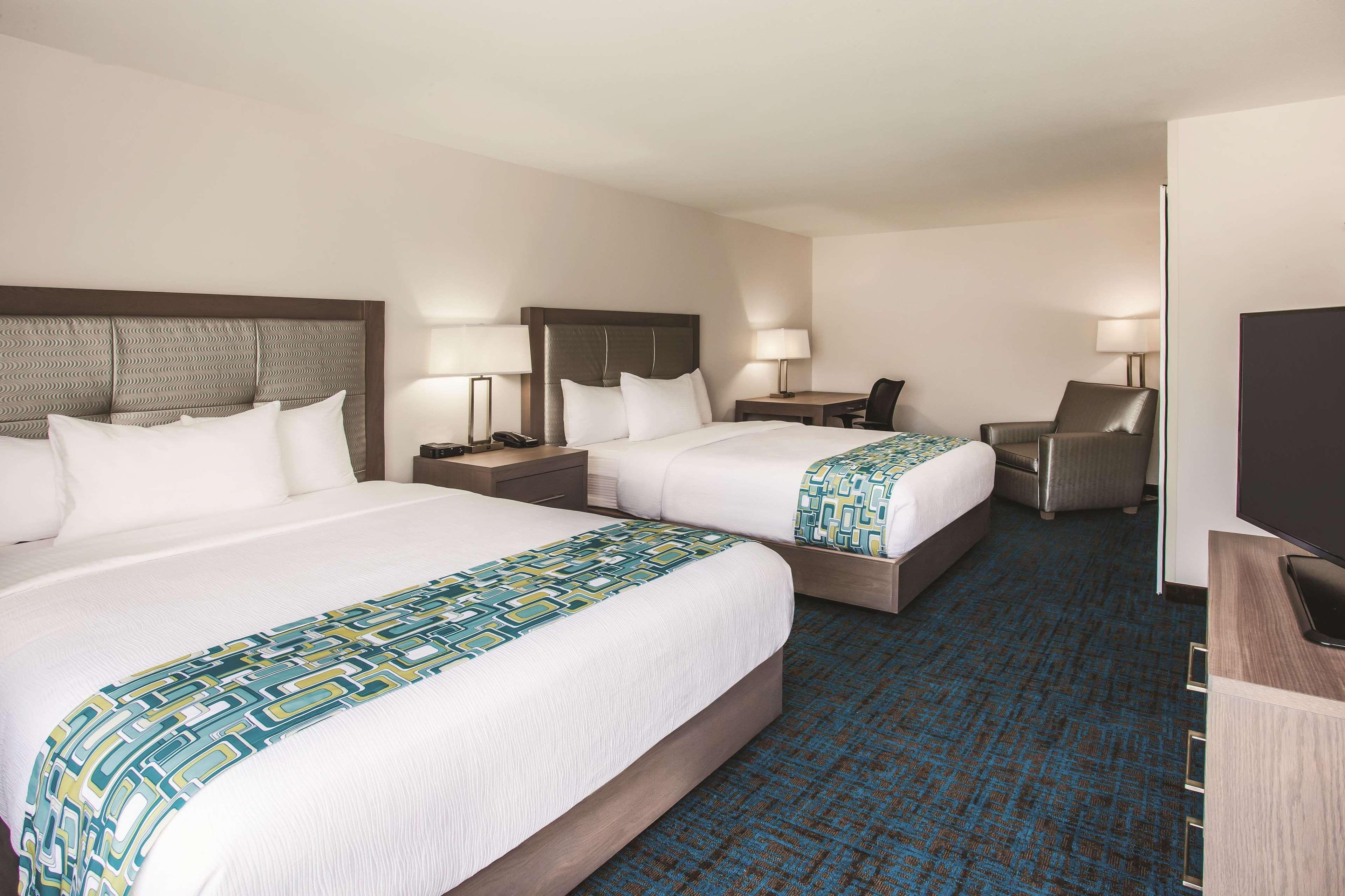 La Quinta By Wyndham St. Paul-Woodbury Hotel Екстериор снимка