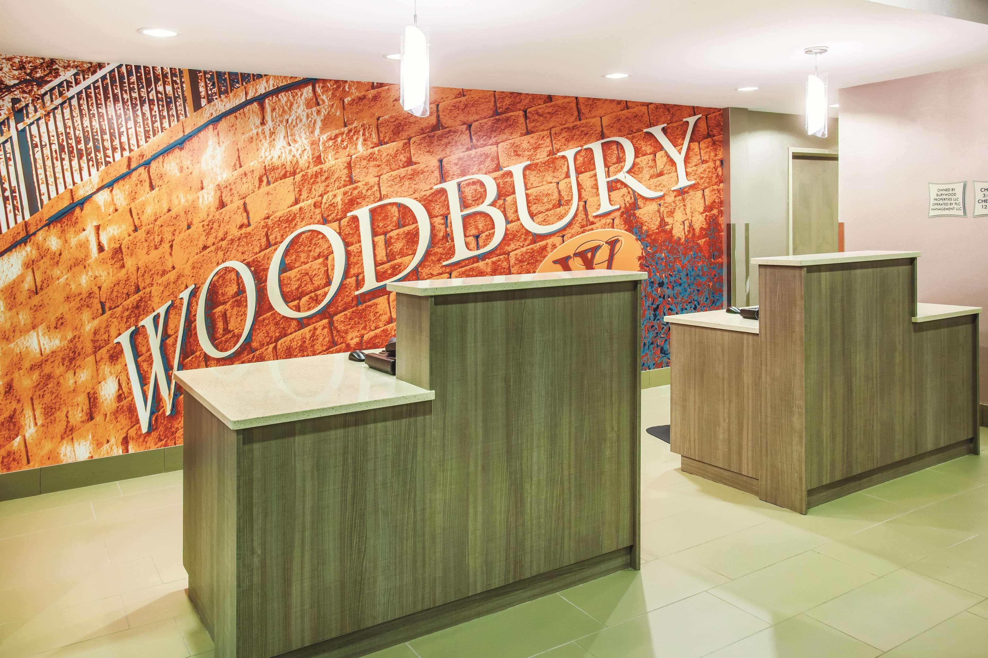 La Quinta By Wyndham St. Paul-Woodbury Hotel Екстериор снимка