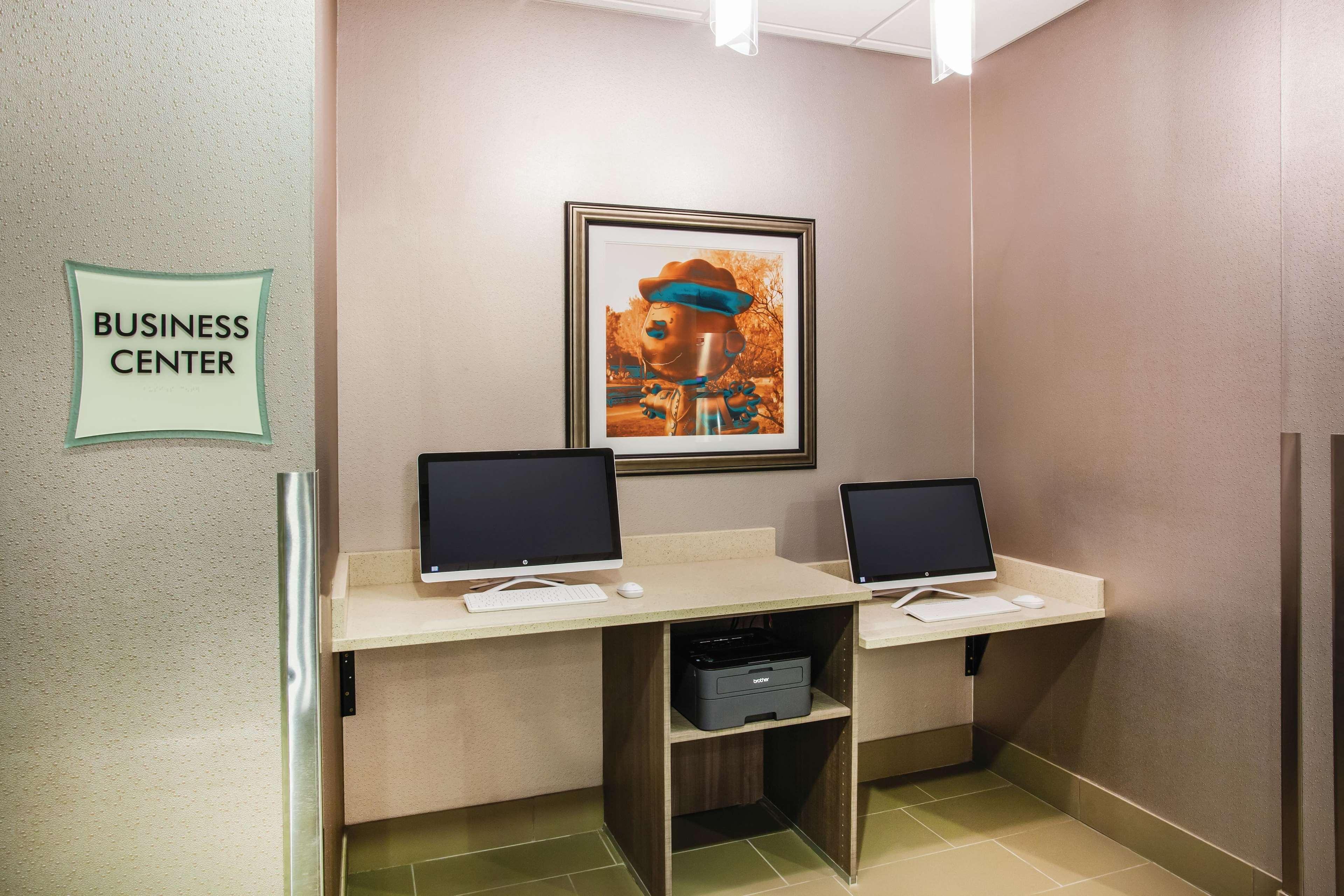 La Quinta By Wyndham St. Paul-Woodbury Hotel Екстериор снимка
