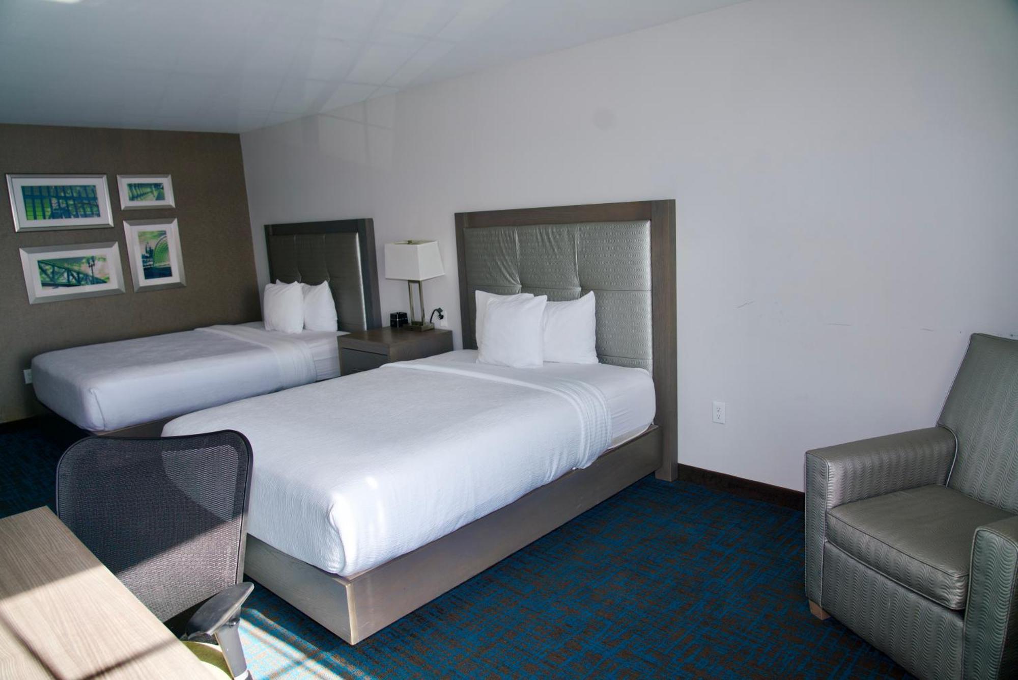 La Quinta By Wyndham St. Paul-Woodbury Hotel Екстериор снимка