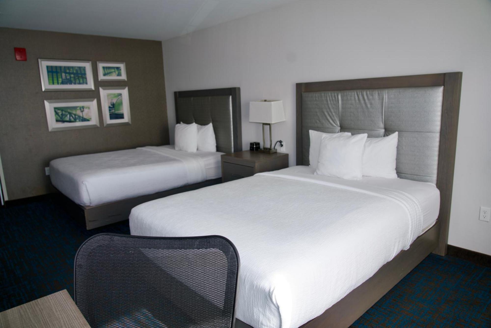 La Quinta By Wyndham St. Paul-Woodbury Hotel Екстериор снимка