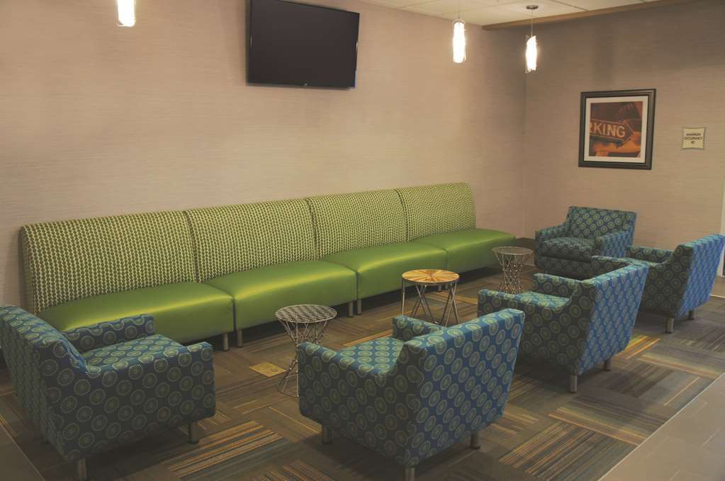 La Quinta By Wyndham St. Paul-Woodbury Hotel Интериор снимка