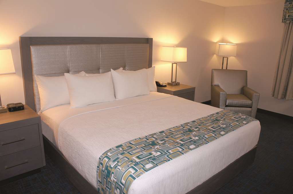 La Quinta By Wyndham St. Paul-Woodbury Hotel Стая снимка